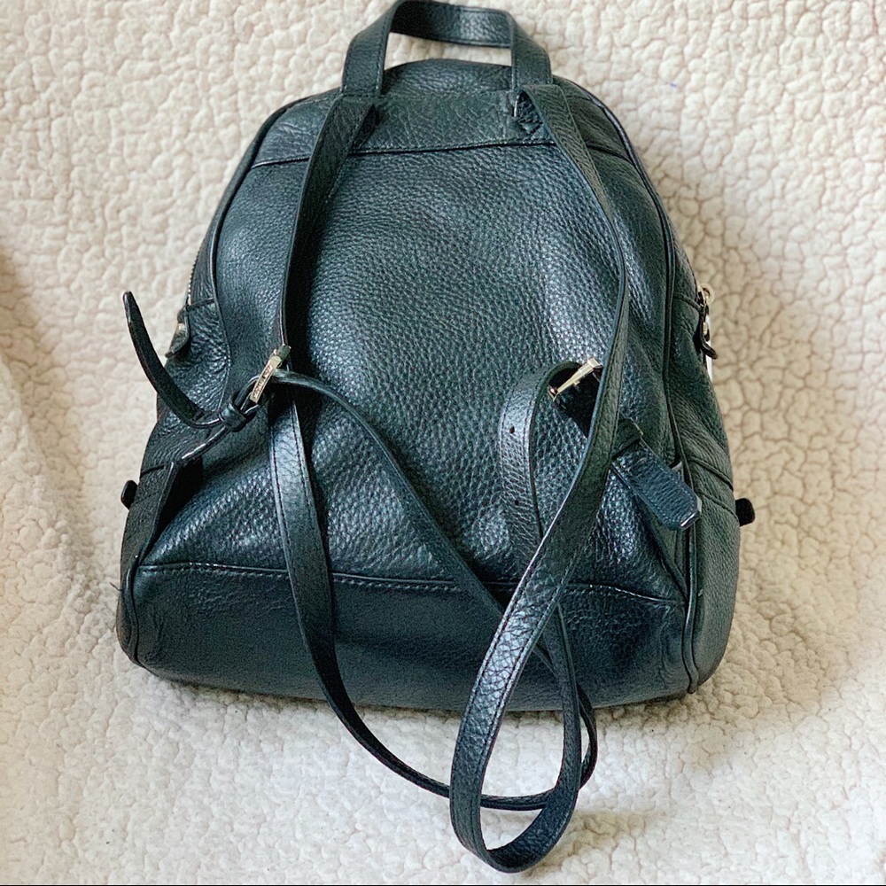 🚫SOLD🚫 MICHAEL KORS Black Rhea Medium Backpack - Picture 4 of 8